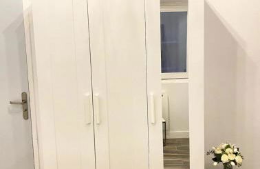 Beautiful One-Bedroom Apartment- City Center Lyon - Photo 19