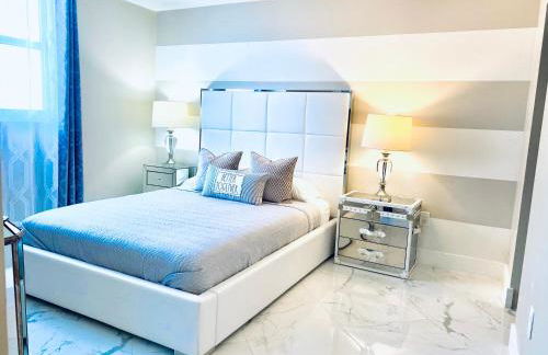 OCEAN BAY VIEWS 2Bdr 2Bath BEACH CONDO PARKING - Photo 19