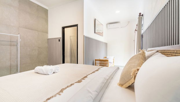 Villa C-Nine Canggu - Foto 3, Habitación