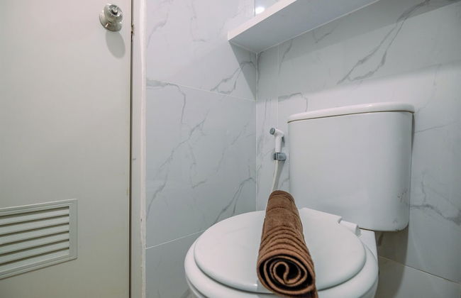 Fancy and Nice 2BR Apartment at Podomoro Golf View - Photo 19