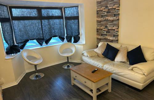 Contractor & Family Friendly House Romford - Foto 6