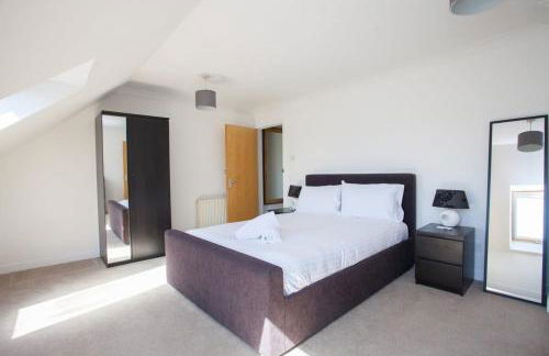 3 Bedroom Duplex with Free Parking - Foto 13