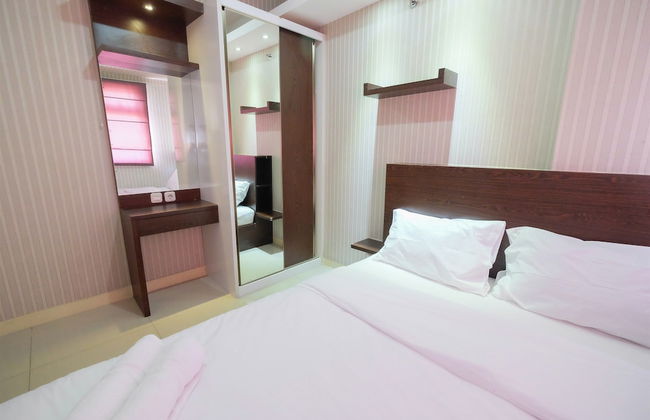 Homey and Relaxing 2BR Green Pramuka Apartment - Foto 2