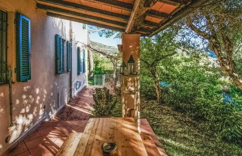 Awesome Home In Quiesa - Foto 25