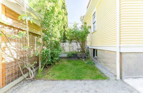 Charming Urban Retreat Elegant Home in Cap Hill - Foto 7