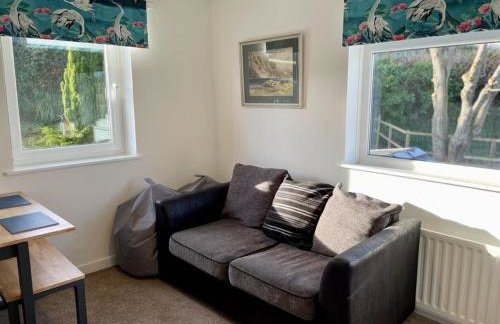 Taylor Way - Superb Apartment with Living Room and Private Gated Parking - Foto 9