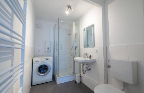 Monteurwohnung-fuer-5-Personen-mit-Balkon-Kueche-Ahrensburg-Naehe-Hamburg-AGRP1203 - Photo 10