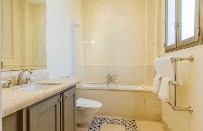 Luxury Mansion With Garden in Heart of Neuilly - Foto 21