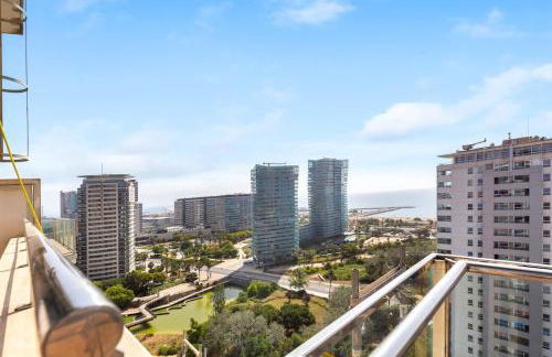 Penthouse Duplex with TOP Views! - Photo 27