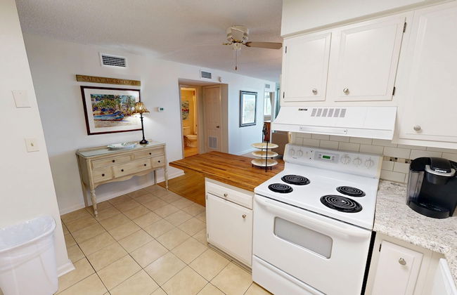 Dolphin Point 306c 2 Bedroom Condo by RedAwning - Foto 9