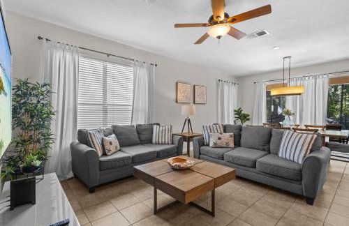 Family Nest 4-Bedroom Home Near Disney World - Photo 40