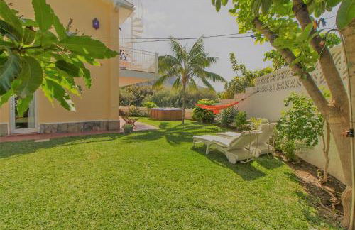 Villa in protected space in front of the sea - Foto 10