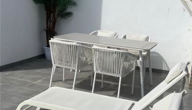 Nuevo! En el Centro con Azotea Solarium, Parking, Metro y AVE - Photo 5