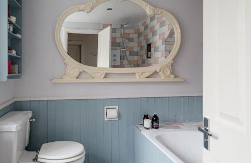 Luxury 3 Bedroom Cottage - Sleeps 6 - Foto 47