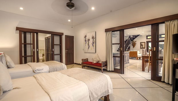 Villa Gading by Alfred in Bali - Stunning 4BD Villa in the Heart of Seminyak Beach - Foto 5, Habitación