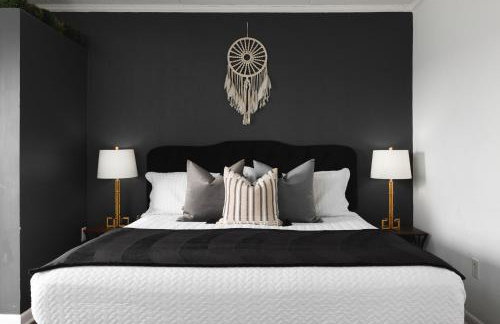 Home to the Stars on Music Row with Pool and Free Parking - Foto 23