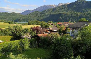 Ferienhäuser am Weissensee mit Bergblick - Foto 13
