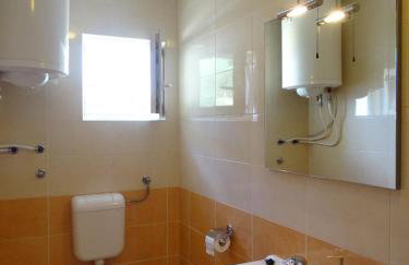 6 pax Apertment ON THE BEACH with Terrace, Sea view, Garden, Parking ensured, first floor - Photo 19