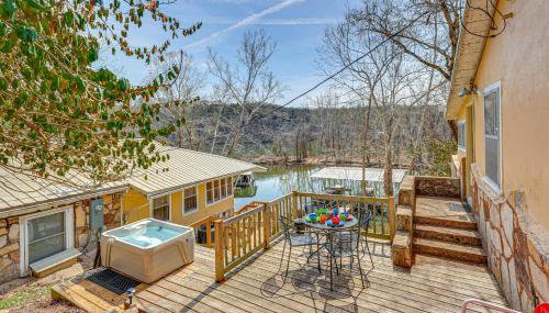 Rockaway Beach House w/ Attached Dock & Hot Tub! - Photo 2