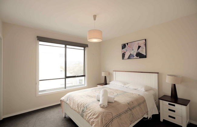 Apollo Bay Seal Apartments - Photo 40