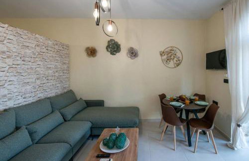 Perion stone apartment sea front - Foto 49