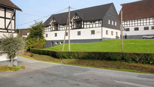 Ferienwohnungen Übern Hof - Foto 2