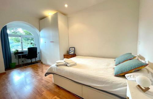 Casa familiar con piscina cerca del mar y montaña - Foto 23