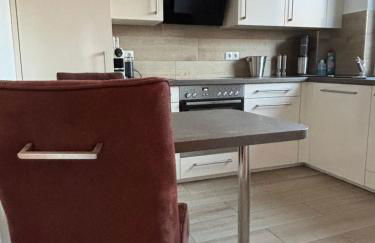 Wood&Stone - Modernes Haus in Seenähe am Tankumsee mit Terrasse, Outdoorküche, Kamin, Homeoffice Bereich & voll ausgestatteter Küche im Naherholungsgebiet - Foto 27