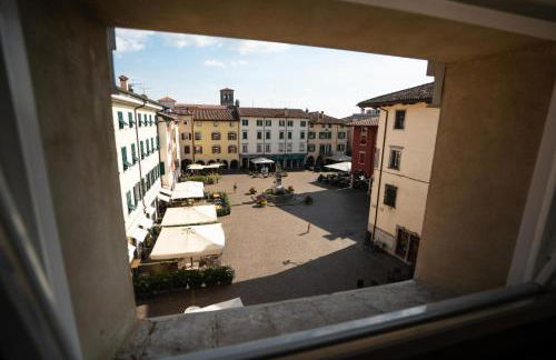 LOFT in PIAZZA con soppalco - Photo 2