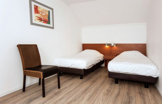 Stylish Villa by the Lake - Foto 14