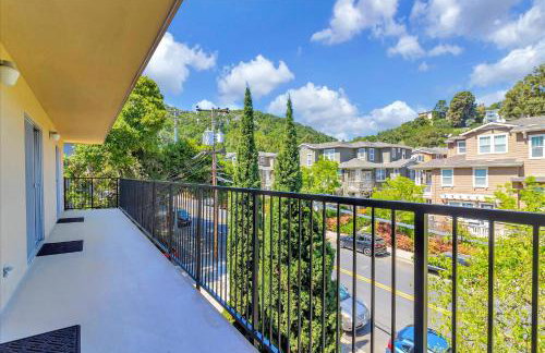 Peaceful Family Friendly 2BR 2BA Entire Apt Unit in Belmont Hill - Foto 5