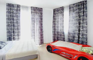 House with a tropical garden - Foto 52