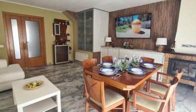 Can Tete Casa grande para 10-12 personas ideal familias y grupos cerca del mar - Photo 2