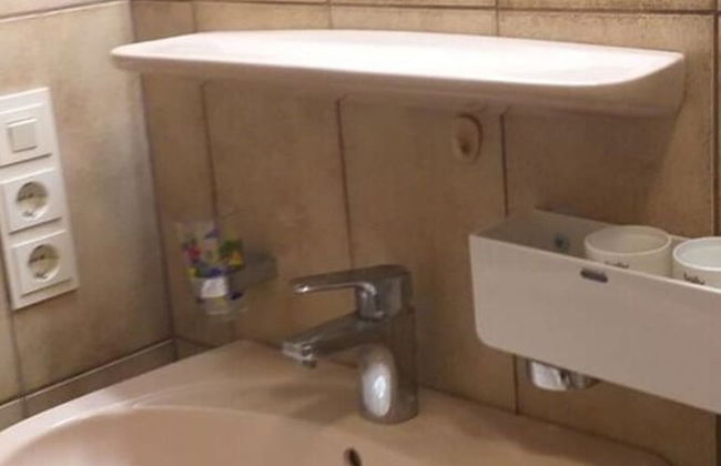 Reindler Modern Retreat - Photo 12