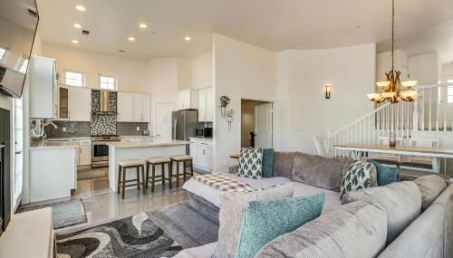 Theater Room, Fireplace Home 5 Mi to Dtwn Reno! - Photo 5