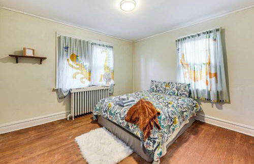 6 Mi to Naval Base Spacious Waukegan Home with Yard - Foto 18