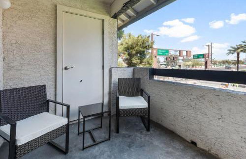 Chill 2BR Near ASU, Pool, Grill, Parking,Pet Frndly - Foto 23