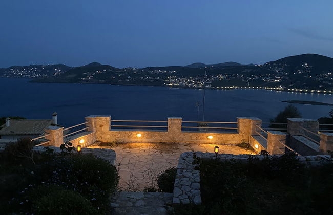 Charming Chateau BY THE SEA - Photo 16