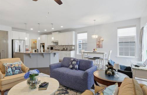 2Br2Ba Retreat Elevated Living A Professional Haven in Middletown, DE - Foto 1