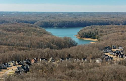 Cottage with 3 King Beds, 3 min to Marina, Fire Pit - Foto 34