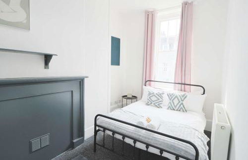 Lovely Two bedroom flat in St Michael's Hill - Photo 10