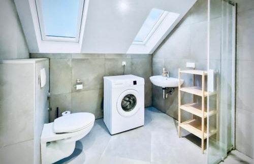 CityChalet Business Apartments - Workers welcome! - Free Parking - Fast WIFI - Smart TV - WM - Photo 26