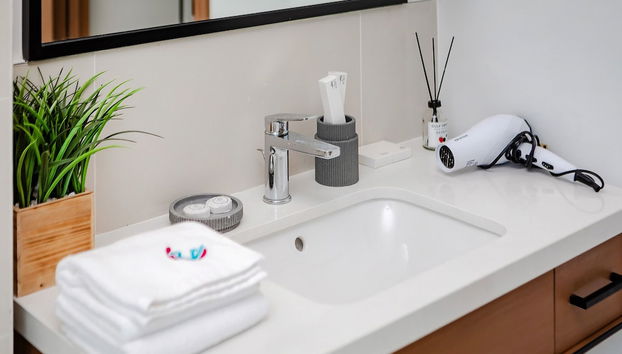 Stylish 2BR with Marina Views - Foto 3, Servicio de la habitación