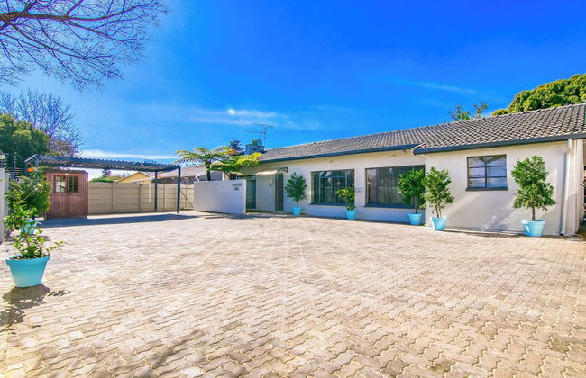 BM Gardens Apartment Hotel - Photo 31