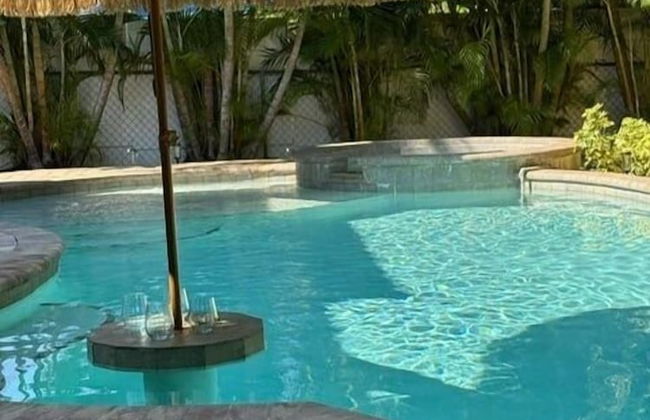 Emerald Bay managed by Beach Retreats - Photo 20