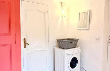 Small Provencal Castle with Swimming Pool, Tennis, Gym & Calm - Foto 42