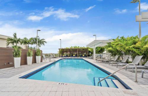 Beautiful 1BD 1BTH at Midblock FREE PARKING - Foto 40