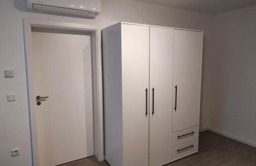 Bruchsal Business Apartment - Schreibtisch - Smart-TV - Foto 12
