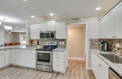 Spacious Fort Walton Beach Home about 2 Mi to Beach! - Foto 7