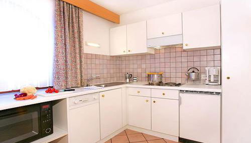 Residence Cesa Callegari - Foto 5, stove, dishwasher